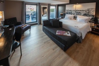 138 Liberdade Hotel