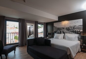 138 Liberdade Hotel