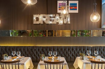 138 Liberdade Hotel