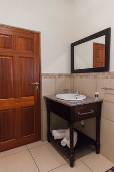 Umthunzi Hotel & Conference