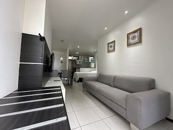 Atlantic Ocean Residence