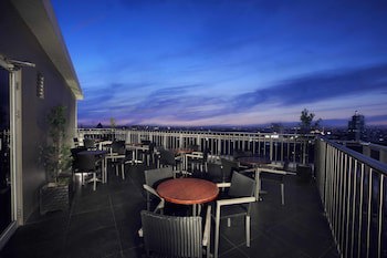 Aston Makassar Hotel & Convention Center