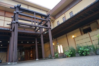 Dantoukan Kikunoya