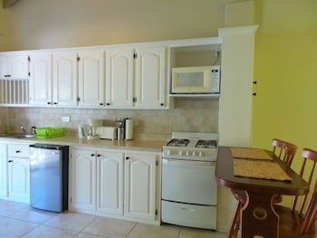Grooms Beach Villa & Resort