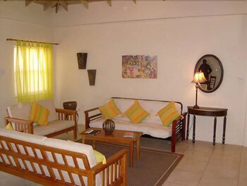 Grooms Beach Villa & Resort