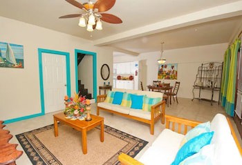 Grooms Beach Villa & Resort