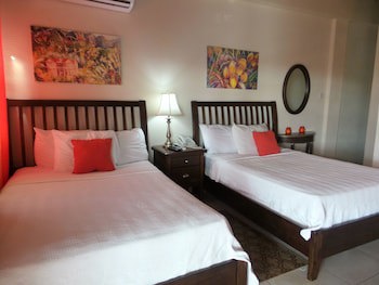 Grooms Beach Villa & Resort