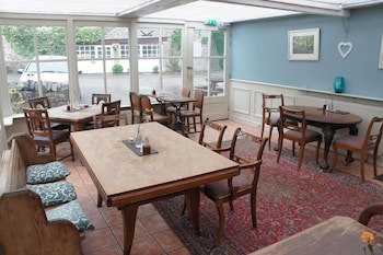 The Manifold Inn
