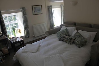 The Manifold Inn
