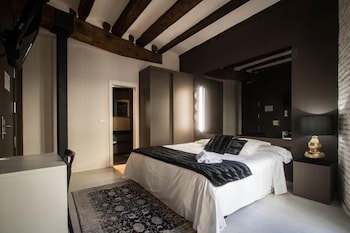 Cosy Rooms Embajador