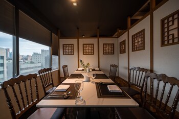Eliena Hotel