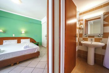 Porto Kalamaki Hotel galeri fotoğrafı