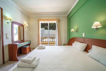 Porto Kalamaki Hotel galeri fotoğrafı