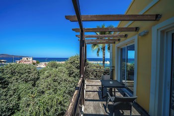 Porto Kalamaki Hotel galeri fotoğrafı