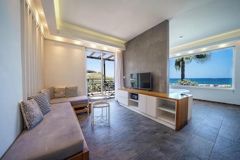 Porto Kalamaki Hotel galeri fotoğrafı