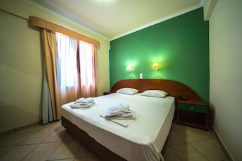 Porto Kalamaki Hotel galeri fotoğrafı