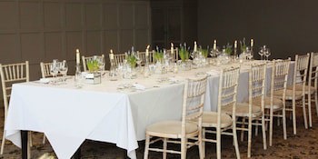 Red Hall Hotel