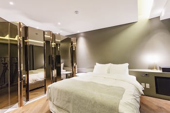 Gm Js Boutique Hotel