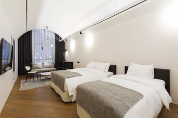 Gm Js Boutique Hotel