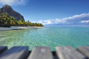 Paradis Beachcomber Golf Resort & Spa