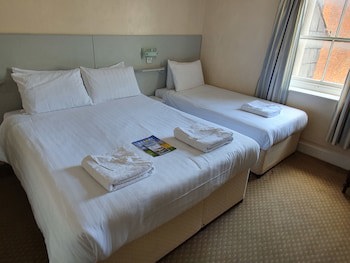 Alexandra Hotel