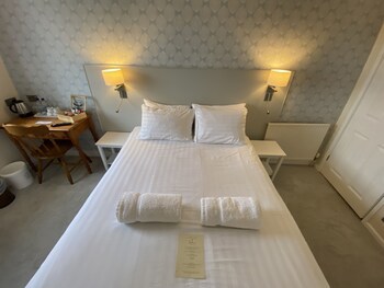 Alexandra Hotel