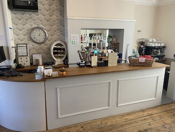 Alexandra Hotel