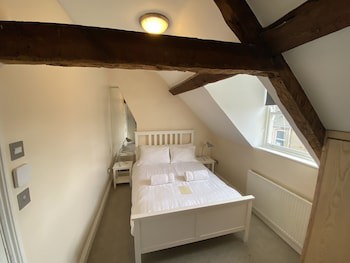 Alexandra Hotel