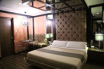 Victoria Court Las Pinas