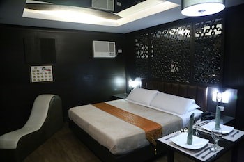 Victoria Court Las Pinas