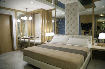 Victoria Court Las Pinas
