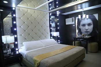 Victoria Court Las Pinas