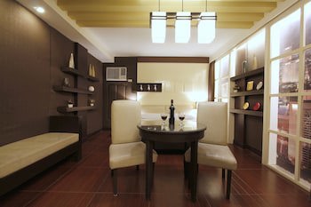 Victoria Court North Edsa - Caloocan