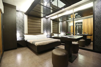 Victoria Court North Edsa - Caloocan