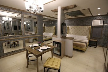 Victoria Court North Edsa - Caloocan