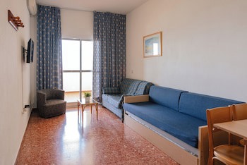 Port Europa Hotel