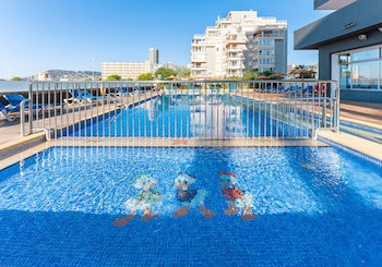 Port Europa Hotel