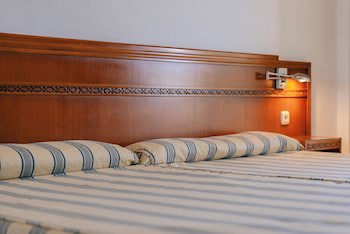 Port Europa Hotel