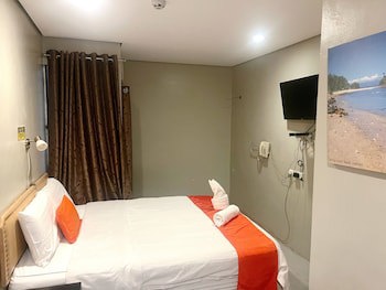 Cinfandel Suites
