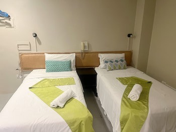Cinfandel Suites