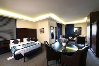 Reston Hotel