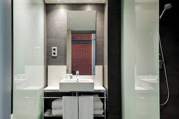 Barcelona Apartment Republica