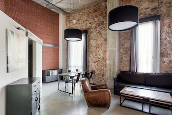 Barcelona Apartment Republica