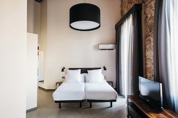 Barcelona Apartment Republica
