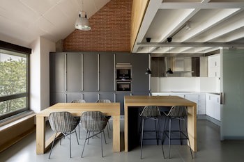 Barcelona Apartment Republica