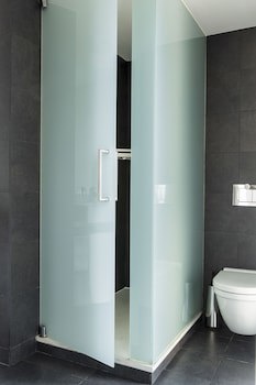 Barcelona Apartment Republica