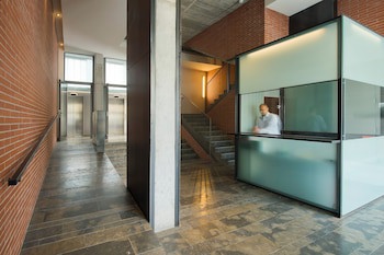Barcelona Apartment Republica