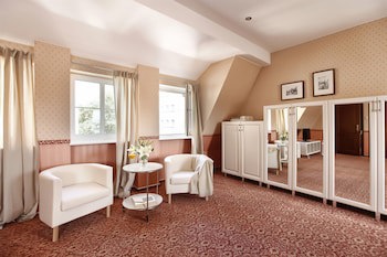 Apartinfo Old Town Apartments