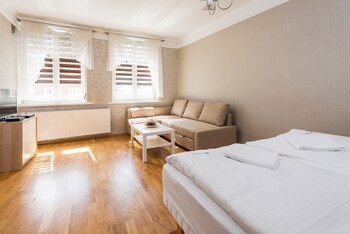 Apartinfo Old Town Apartments