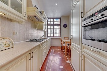 Apartinfo Old Town Apartments